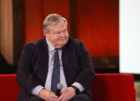 Ο Βενιζέλος προειδοποιεί: Η ενεργειακή γεωπολιτική αναταράσσει Ανατολική Μεσόγειο και ελληνικά συμφέροντα