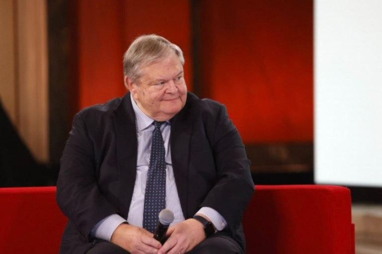 Ο Βενιζέλος προειδοποιεί: Η ενεργειακή γεωπολιτική αναταράσσει Ανατολική Μεσόγειο και ελληνικά συμφέροντα