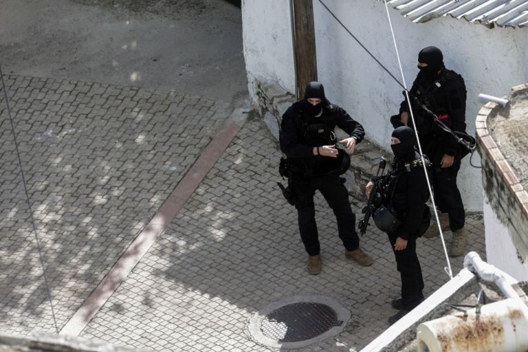 Βορίζια: Στα κρατητήρια τα τρία αδέλφια για το μακελειό – Στο αυτόφωρο οι ιδιοκτήτες ξενοδοχείου