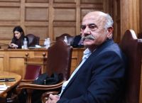 Κατάθεση Στρατάκη στην εξεταστική για τον ΟΠΕΚΕΠΕ: «Το προσωνύμιο ‘χασάπης’ μου προκάλεσε ψυχολογική πίεση»