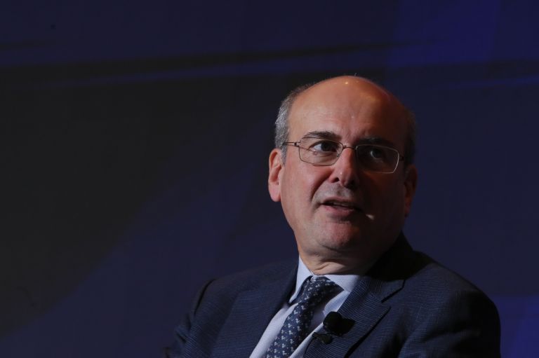 Χατζηδάκης: Αναβάλλεται η κοπή πίτας του γραφείου του μετά το δυστύχημα στα Τρίκαλα