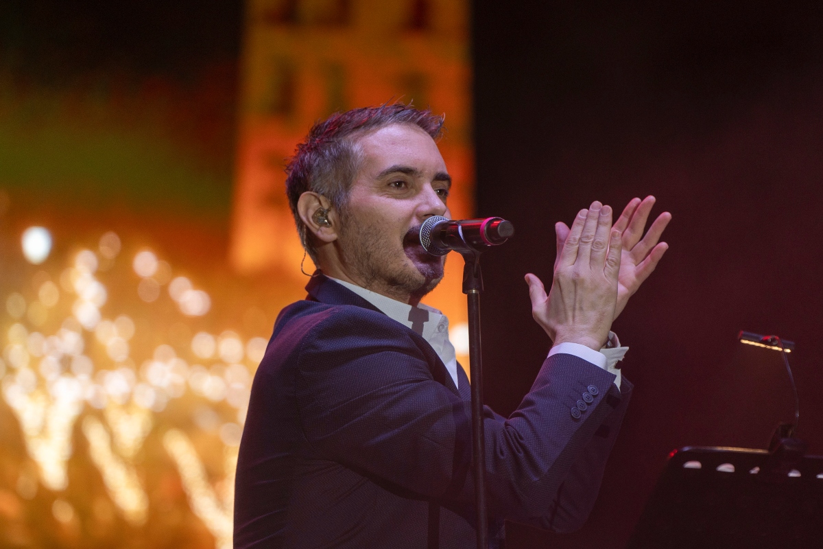 Άσχημα νέα για τους θαυμαστές: Ο Μιχάλης Χατζηγιάννης ακυρώνει τις εμφανίσεις του