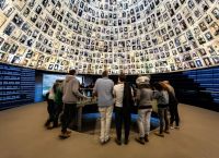 Γιαντ Βασέμ: 5 εκατομμύρια ονόματα θυμάτων του Ολοκαυτώματος ταυτοποιήθηκαν