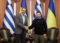 Ο Ζελένσκι στην Αθήνα – Επίσκεψη–«αστραπή» με φόντο τον κάθετο διάδρομο LNG και τη στρατιωτική συνεργασία