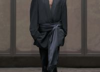 Ferragamo Pre-Fall 2026: Μικρές Μεγάλες Χάρες από τον Maximilian Davis