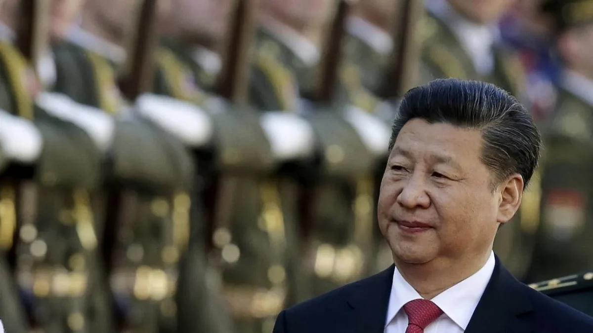 Xi Καρατόμησε 8 Αξιωματούχους για Διαφθορά: Η Σκληρή Εκκαθάριση στο Ανώτατο Συμβουλευτικό Όργανο της Κίνας