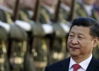 Xi Καρατόμησε 8 Αξιωματούχους για Διαφθορά: Η Σκληρή Εκκαθάριση στο Ανώτατο Συμβουλευτικό Όργανο της Κίνας