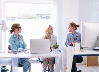 Ισπανία: Απέλυσαν γυναίκα επειδή πήγαινε μισή ώρα νωρίτερα στη δουλειά