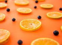 Πόση Βιταμίνη C «Καίει» Πραγματικά Ένα Τσιγάρο; Οι Επιστήμονες Απαντούν με Νέα Δεδομένα!