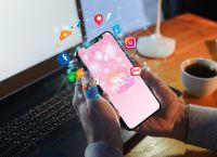 Social Media: Απαγορεύουν τα παιδιά, αλλά οι έφηβοι βρίσκουν πάντα κερκόπορτα