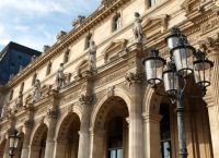 Απεργιακό σοκ στο Λούβρο: Κίνδυνος για λουκέτο ενόψει Χριστουγέννων λόγω χάους και υποστελέχωσης