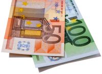 ΕΦΚΑ – ΔΥΠΑ: Πληρωμές έως 2 Ιανουαρίου – 26,8 εκατ. ευρώ σε 30.450 δικαιούχους