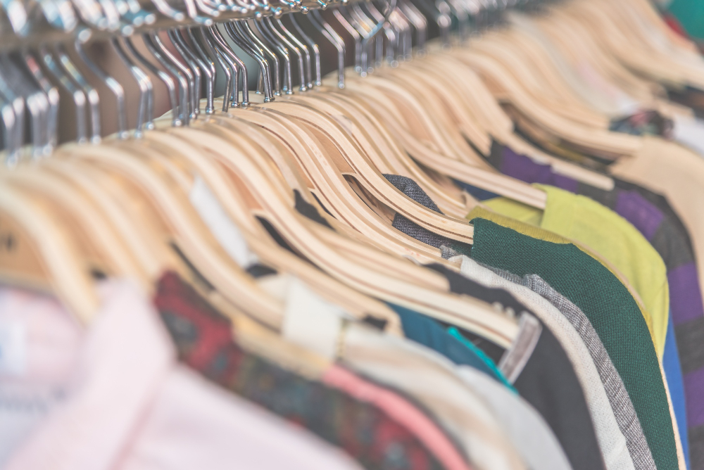 Second Hand «σαρώνουν» την Ελλάδα – Τζίρος +357% σε 5 χρόνια, φέτος σπάνε ΚΑΘΕ ρεκόρ!