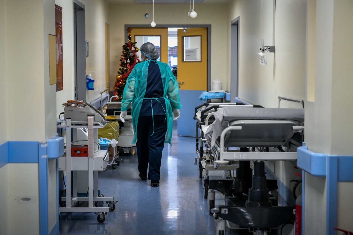 Χριστούγεννα χωρίς γρίπη: Τι να προσέξετε για ασφαλείς γιορτές το 2025-2026