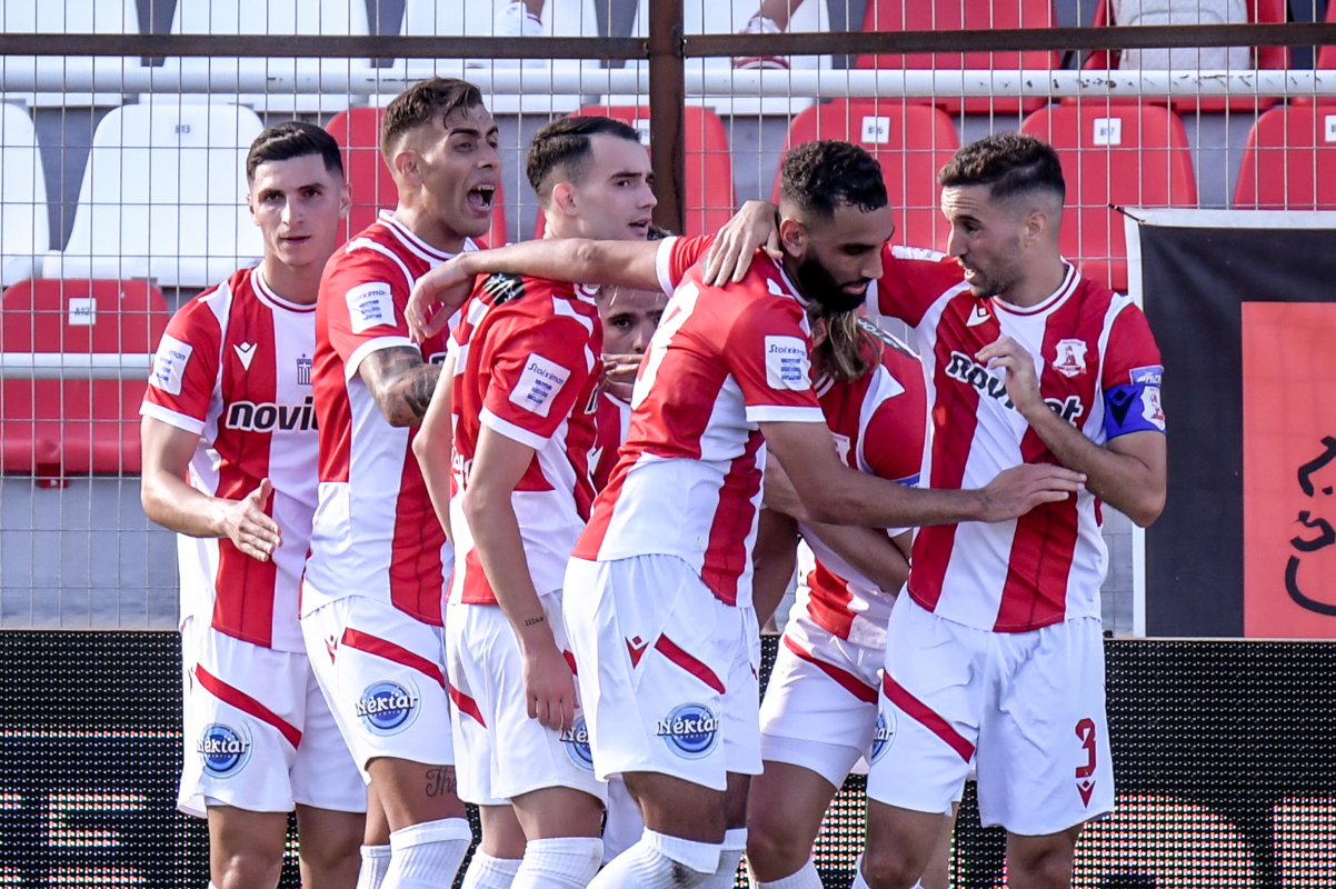 Πανσερραϊκός – Λεβαδειακός: Πού θα δείτε το ματς που κλείνει το 2025 στη Super League!