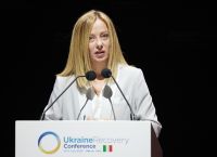 Μελόνι σε Ζελένσκι: «Μένουμε δίπλα σας μέχρι το τέλος» – Έκτακτη βοήθεια, γεννήτριες και μήνυμα προς τη Μόσχα