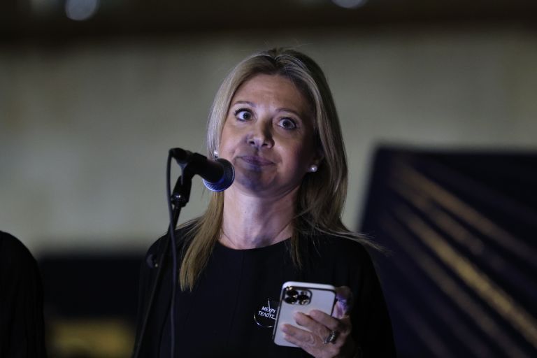 Μαρία Καρυστιανού: Έφοδος ΣΔΟΕ στον Σύλλογο Θυμάτων Τεμπών – «Προσπάθεια σπίλωσης και φίμωσης»