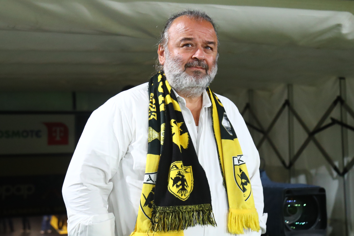 Κεραυνοί Ηλιόπουλου κατά Σαββίδη και Μαρινάκη στη συνεδρίαση της ΕΠΟ!