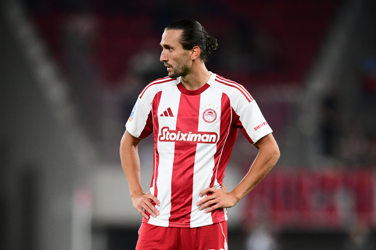 «Αθόρυβος εκτελεστής»: Ο Γιαζίτζι που καθαρίζει τα ματς και δικαιώνει τον Ολυμπιακό