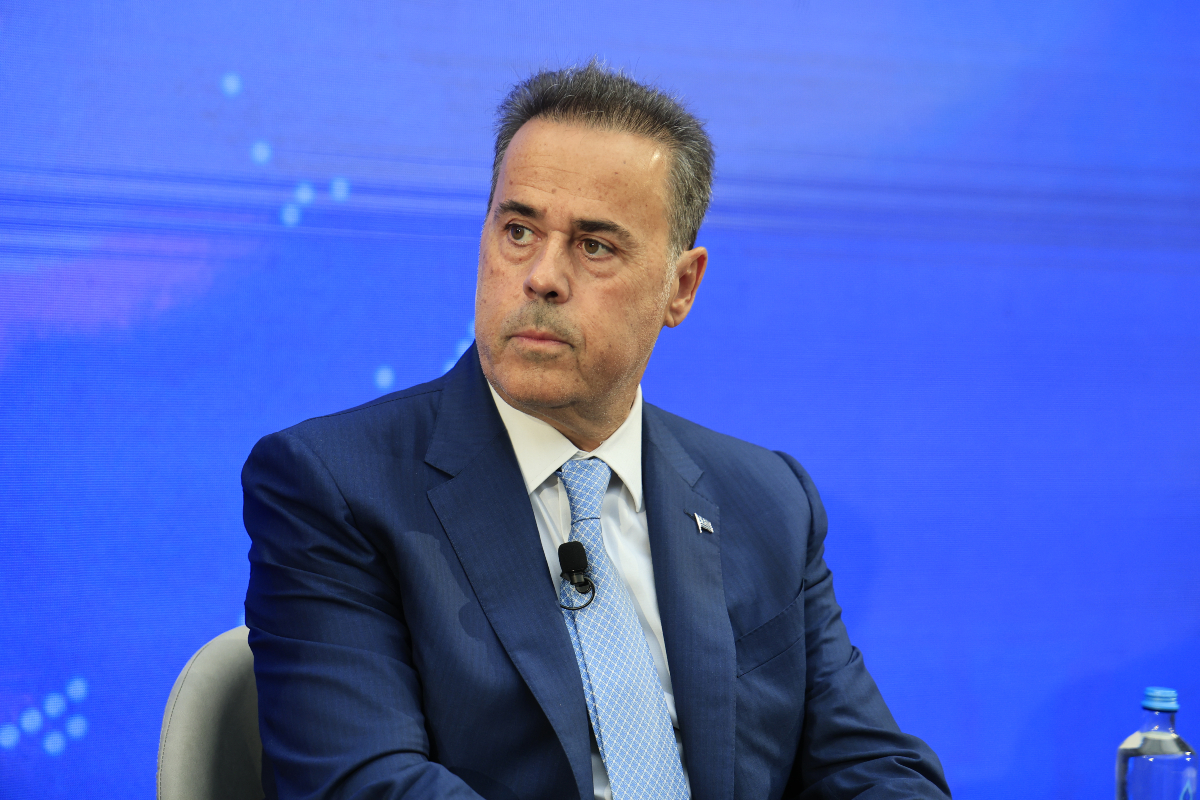 Συνάντηση Παπασταύρου – Burgum στην Ουάσιγκτον: Η Ελλάδα σε ρόλο ενεργειακού κόμβου για τις ΗΠΑ