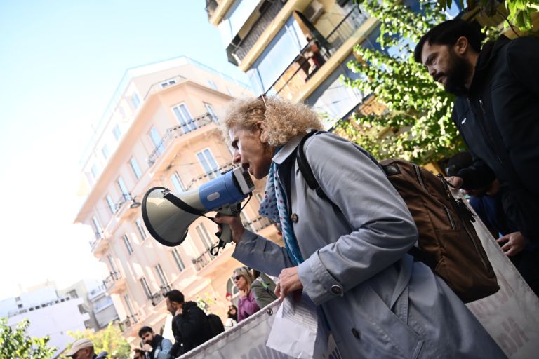 Ξανά στους δρόμους οι δάσκαλοι: Πανεκπαιδευτική κινητοποίηση την Παρασκευή έξω από το υπουργείο Παιδείας