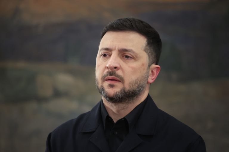 ΒΑΤΙΚΑΝΟ: Ο Ζελένσκι «χτυπάει» την πόρτα του Πάπα Λέοντα για ειρήνη – Τι κρύβεται πίσω από την «θεϊκή» πίεση!