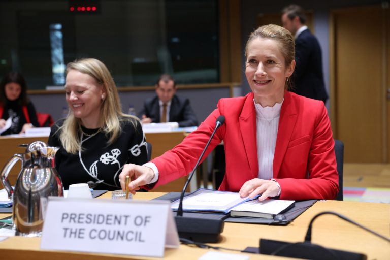 ΕΕ – Κάγια Κάλας: «Μην πιέζετε το θύμα για χάρη της Ρωσίας»