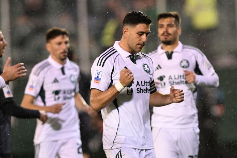 Παναθηναϊκός – Κηφισιά 1-0: Το πέναλτι-ανάσα του Μπακασέτα έσωσε το κύρος και το “3 στα 3” στο Κύπελλο