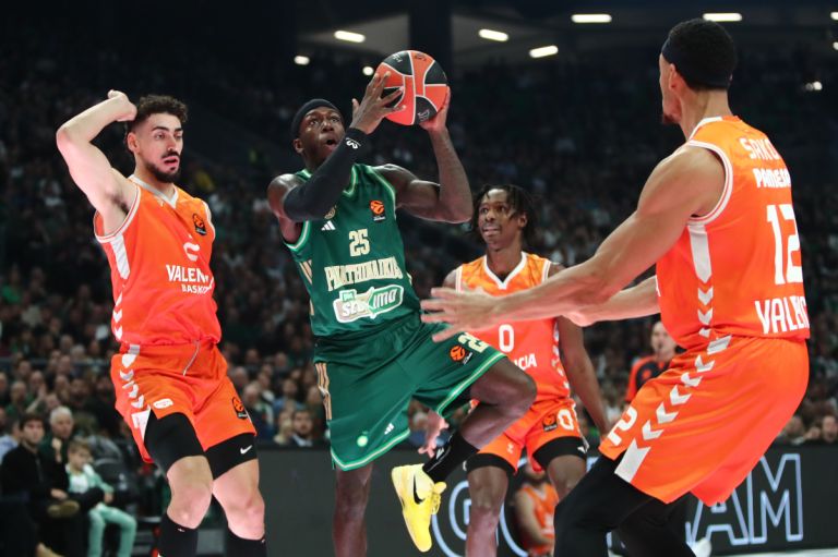 Παναθηναϊκός AKTOR – Βαλένθια 79-89: Η Βαλένθια «γκρέμισε» το σερί του Παναθηναϊκού με καταιγισμό τριπόντων