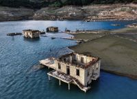 Κυκλάδες σε λειψυδρία: Λογαριασμοί νερού έως +700% – Πισίνες στο στόχαστρο