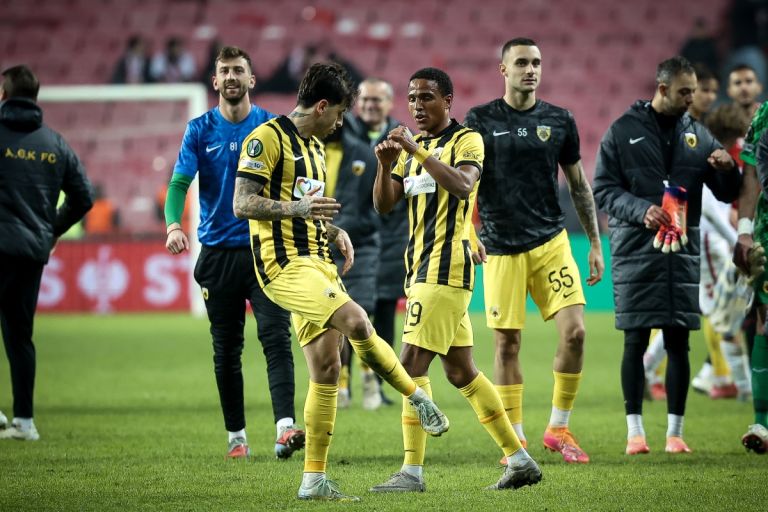 Τεράστιο διπλό της ΑΕΚ μέσα στην Τουρκία, [2-1] την Σαμσουνσπόρ