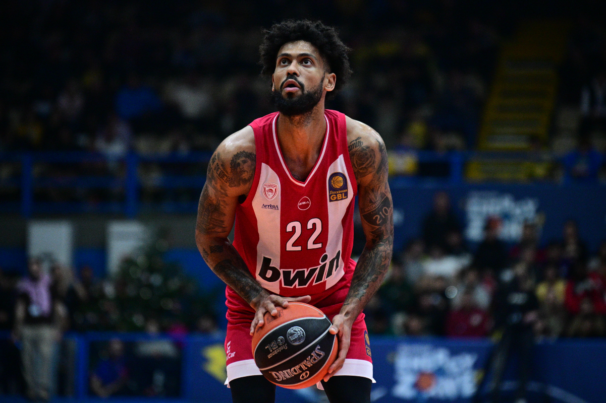 Ντόρσεϊ: “Η Βαλένθια Είναι Φορμαρισμένη Φωτιά – Αύριο Must Win, Πρέπει να το Πάρουμε Προσωπικά!”