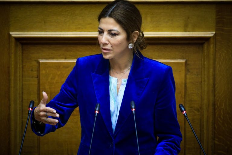 Ιδιωτικά πανεπιστήμια: Το μεγάλο στοίχημα της Ζαχαράκη και οι νέες άδειες που έρχονται το 2026