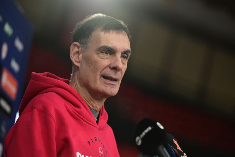 Ολυμπιακός: Ο Μόρις Αμφίβολος – Μπαρτζώκας Βόμβα: “Μετά την Τετάρτη Ξέρουμε αν Είναι Έτοιμος!”