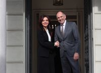 Γεραπετρίτης σε Αλβανίδα ΥΠΕΞ: «Μοναδική Οδός Ειρήνης η Ένταξη Δυτικών Βαλκανίων στην ΕΕ»