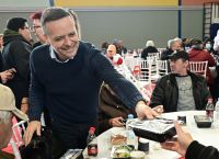 Χριστουγεννιάτικο Γεύμα Αγάπης από τον Δήμο Αθηναίων σε 1.300 άστεγους και οικονομικά ευάλωτους