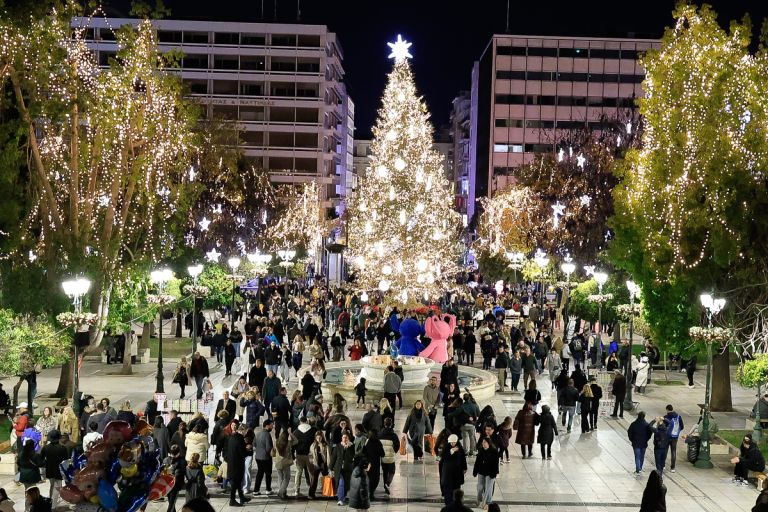 Πρωτοχρονιά 2026: Κυκλοφοριακές ρυθμίσεις σε Σύνταγμα και Πεδίον του Άρεως – Ποιοι δρόμοι κλείνουν
