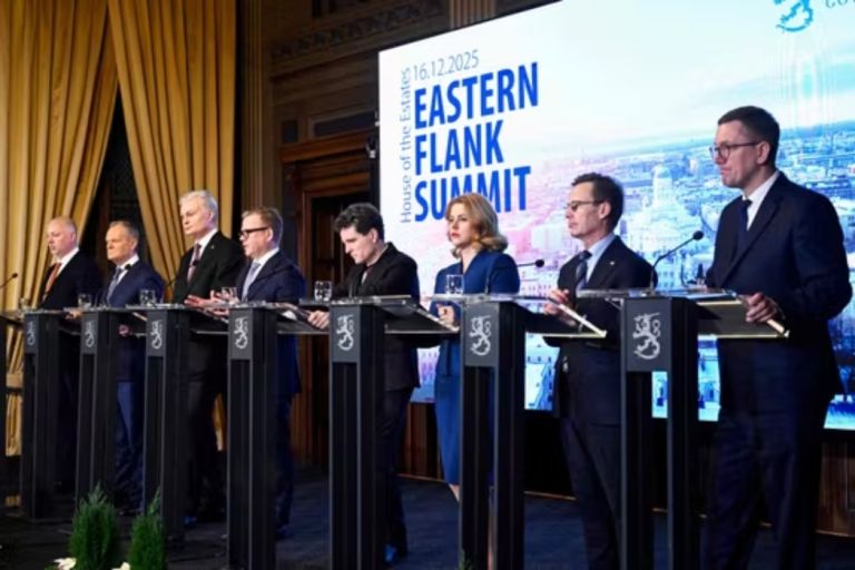 Χώρες της ανατολικής ΕΕ απαιτούν από τις Βρυξέλλες ενίσχυση της άμυνας ενάντια σε Ρωσία–Λευκορωσία