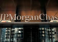 JP Morgan «ανάβει πράσινο» για Ελλάδα: ράλι 16% βλέπει στις ελληνικές μετοχές έως το 2026