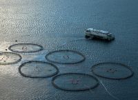 Σαρωνικός: 40 τόνοι απορριμμάτων από «φαντασμαγορική» ιχθυοκαλλιέργεια οδεύουν για ανακύκλωση