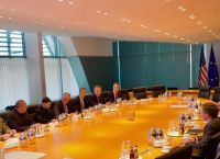 Διαπραγματεύσεις στο Βερολίνο: «Βήματα μπροστά» για εκεχειρία, ανοικτός σε υποχωρήσεις για το ΝΑΤΟ ο Ζελένσκι