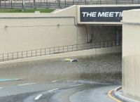 «Πνίγεται» το Ντουμπάι σε βιβλικές πλημμύρες: Δρόμοι ποτάμια, ακυρώσεις πτήσεων και τηλεργασία παντού!