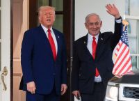 Τραμπ-Νετανιάχου: «Έχουμε ειρήνη στη Μέση Ανατολή» – Σκληρές προειδοποιήσεις σε Χαμάς και Ιράν