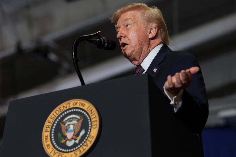 Μπλόκο Τραμπ: Αναστολή 5 μεγάλων υπεράκτιων αιολικών έργων για λόγους εθνικής ασφάλειας