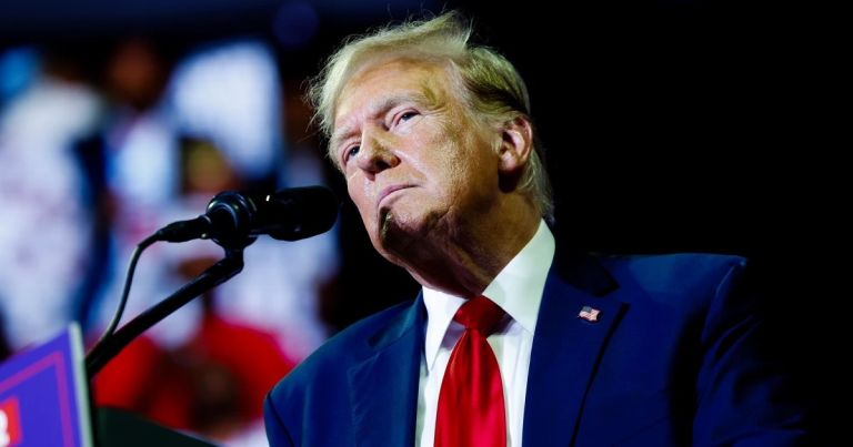 Το σχέδιο Τραμπ να «ξηλώσει» την ΕΕ: Οι 4 χώρες που θέλει εκτός Ευρώπης