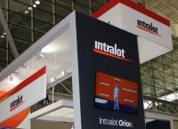 Στο τραπέζι η Ελλάδα για την Bally’s Intralot: Online καζίνο, νέο brand και buy back μετοχών