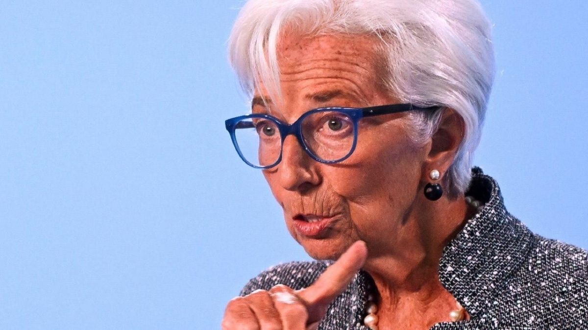 Από τα bulletins στο Twitter: Πώς οι κεντρικοί τραπεζίτες επαναπροσδιορίζουν την επικοινωνία