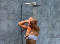 Ιωάννα Τούνη: Το αισθησιακό βίντεο με ντους που «έκαψε» το Instagram [vid]