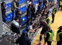 Παρτίζαν: Οπαδός επιτέθηκε λεκτικά στους Τζόουνς και Μπράουν μετά τη νίκη επί της Σπλιτ