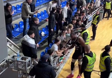 Παρτίζαν: Οπαδός επιτέθηκε λεκτικά στους Τζόουνς και Μπράουν μετά τη νίκη επί της Σπλιτ